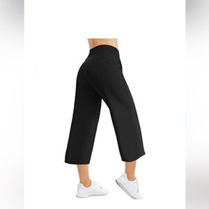Lululemon wide leg Capri black pants rare hard to find